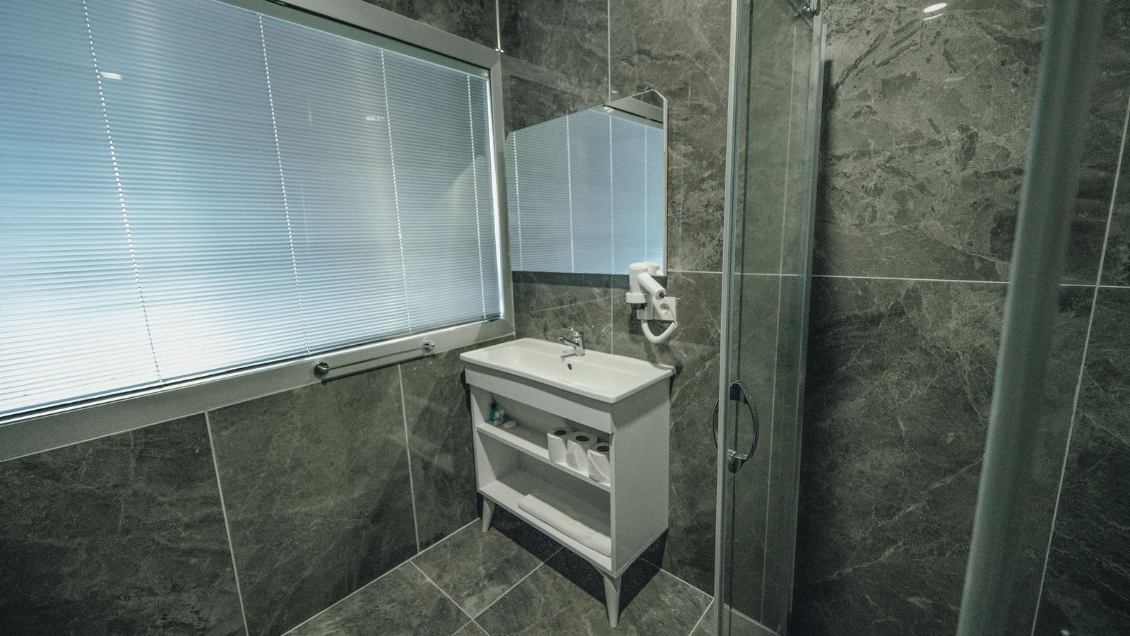 rooms-standard-room-sea-view