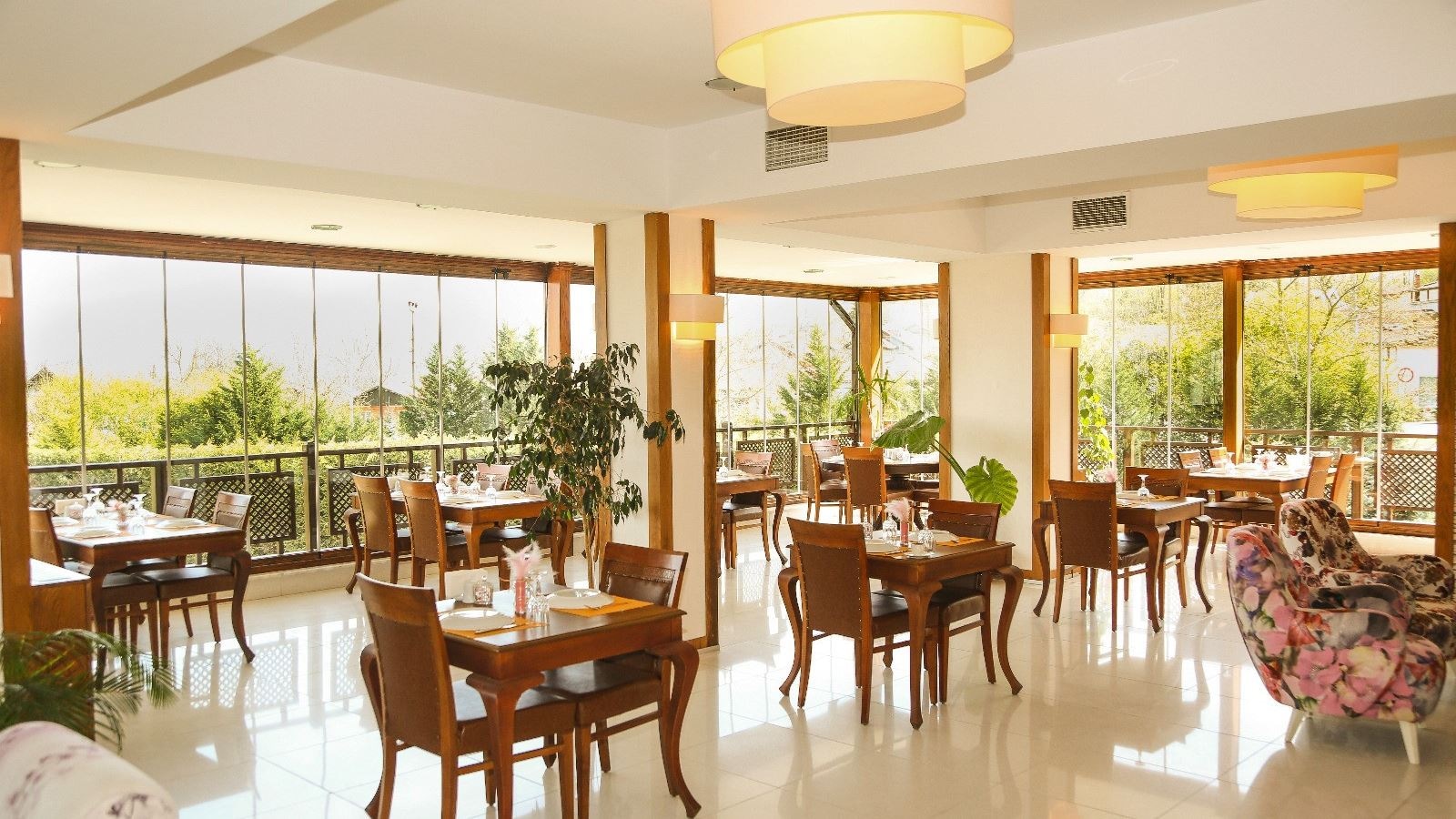 restaurants-ana-restoran