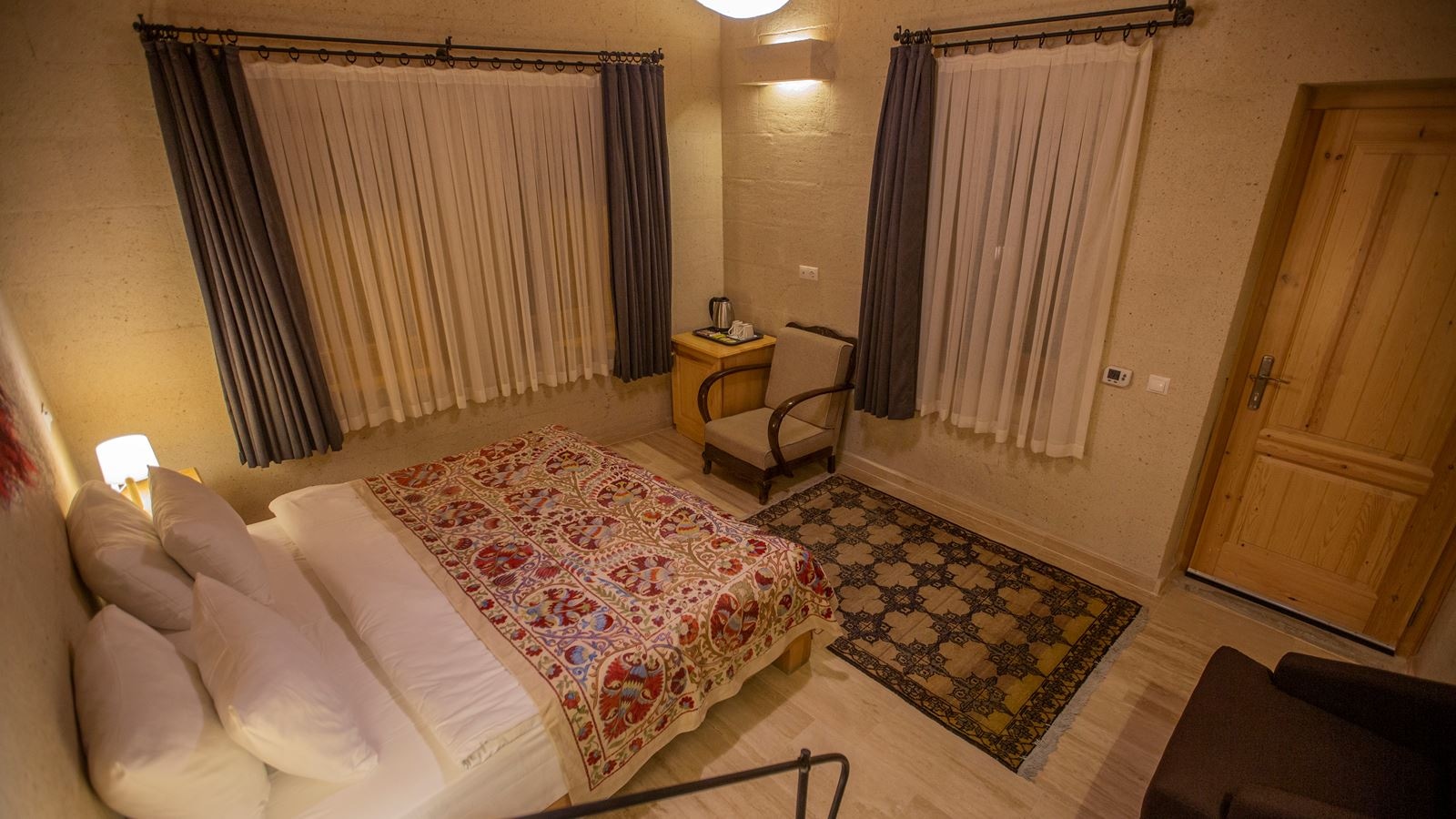 rooms-special-standart-room