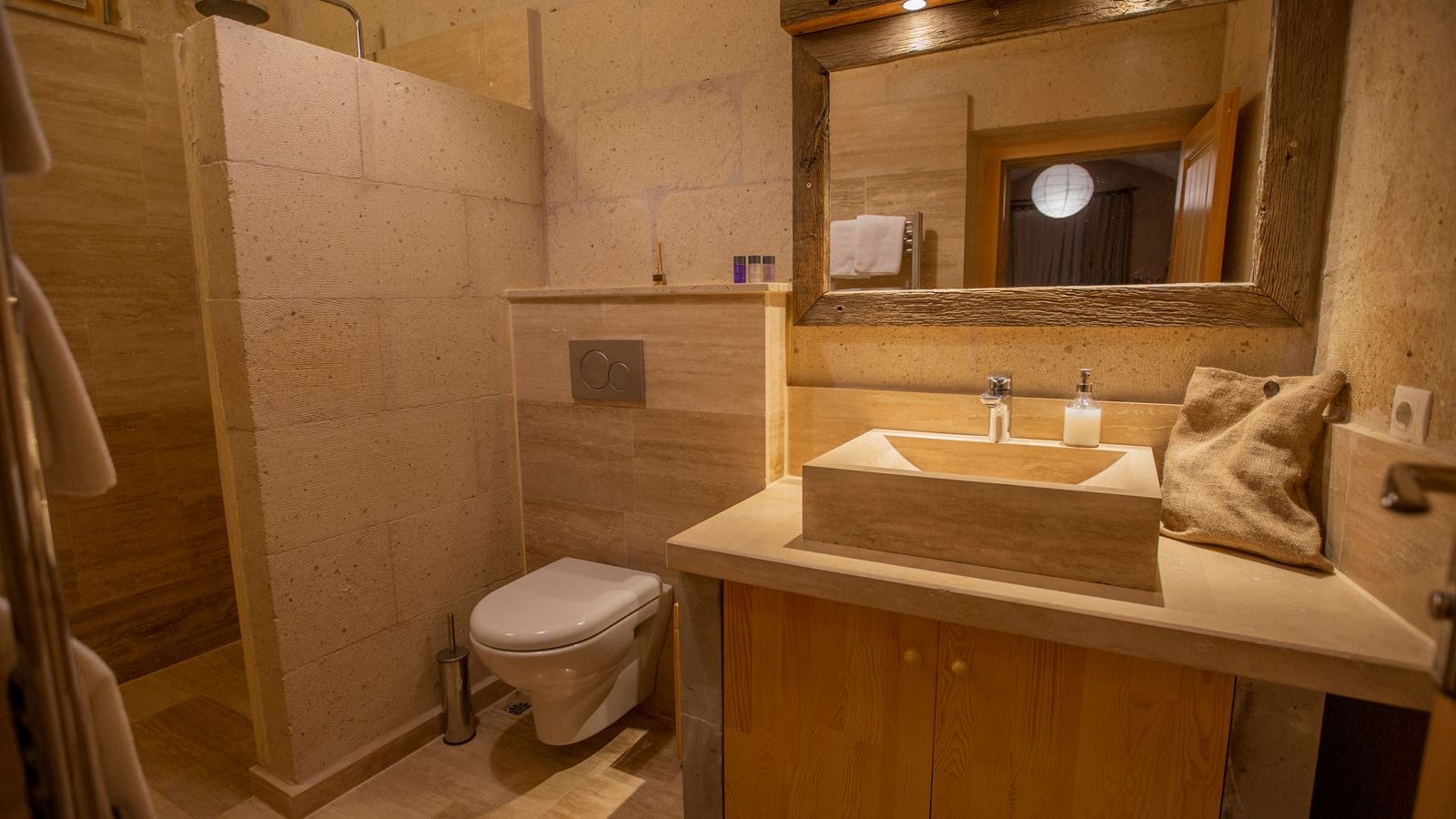 rooms-special-standart-room