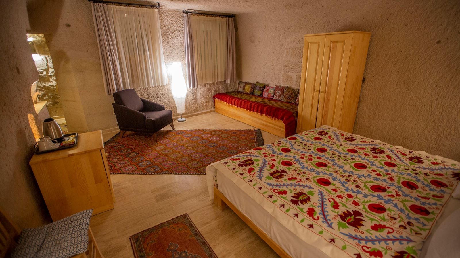 rooms-special-deluxe-room