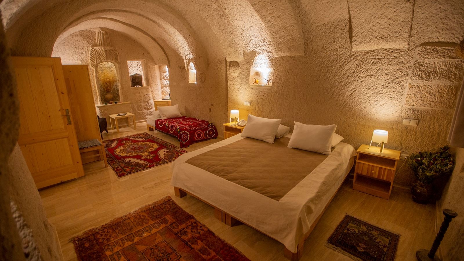 rooms-special-deluxe-room