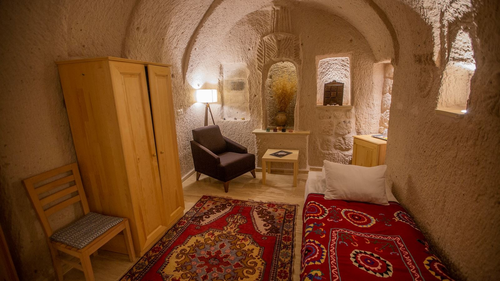 rooms-special-deluxe-room