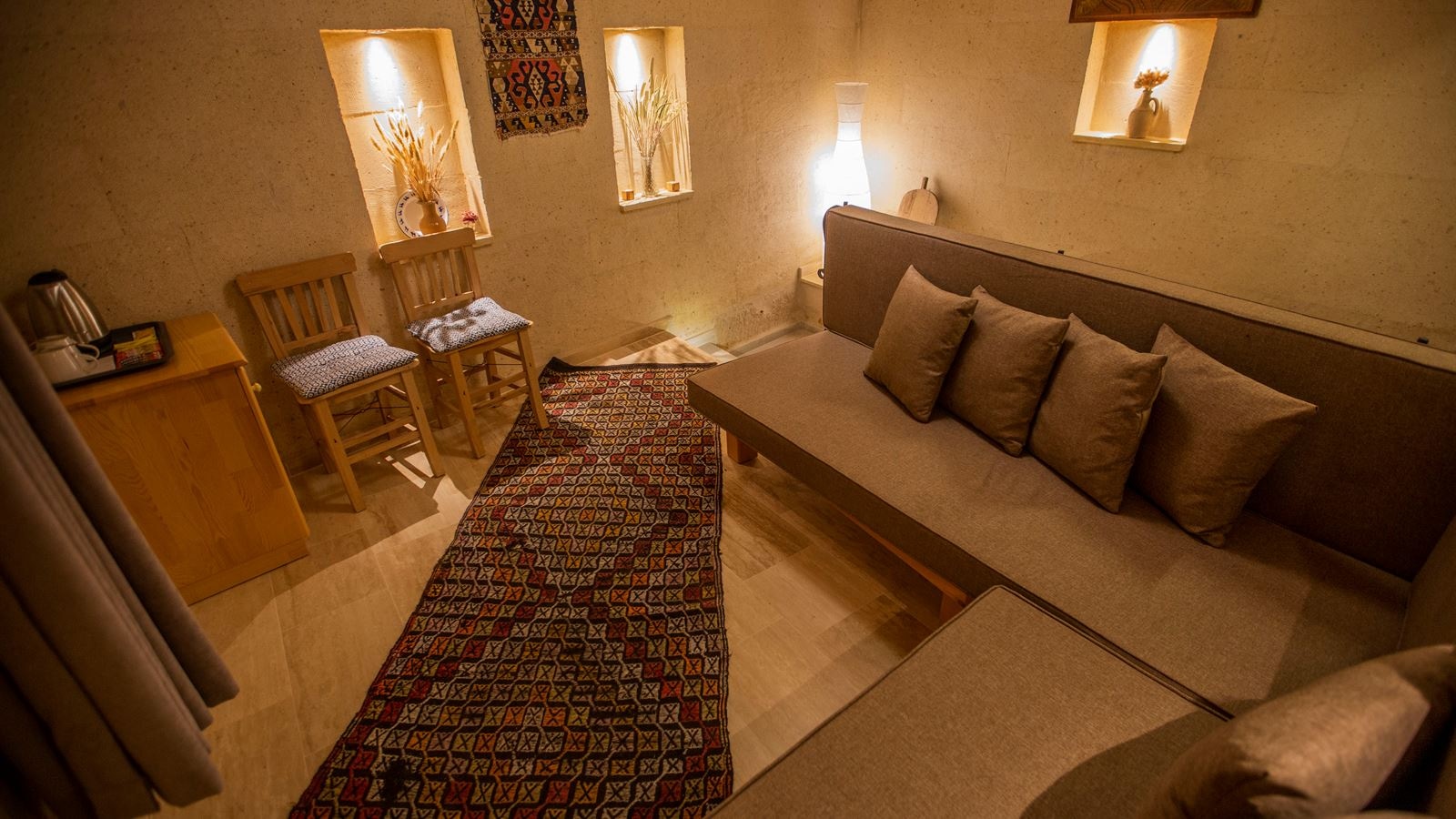 rooms-special-suit-room