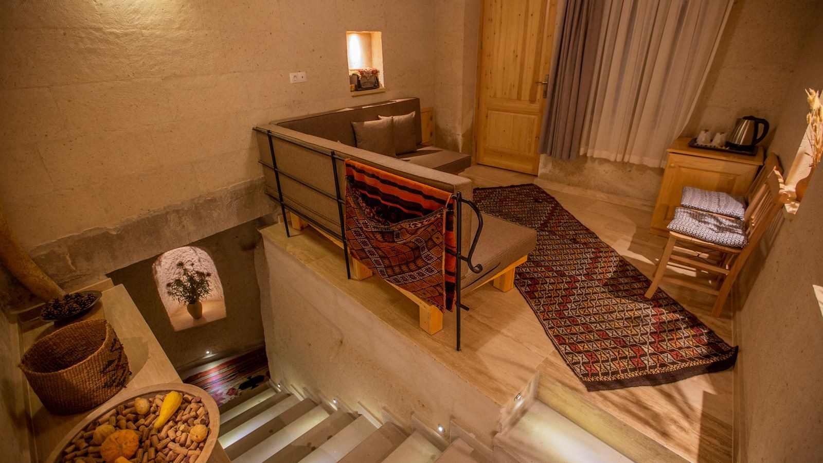 rooms-special-suit-room