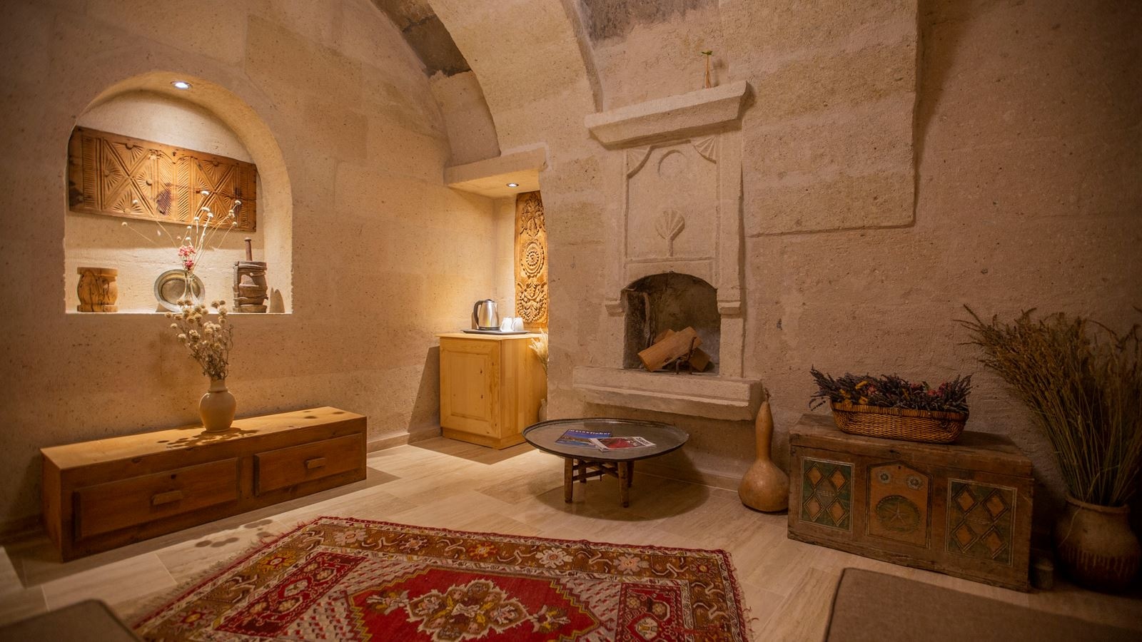 rooms-special-suit-room