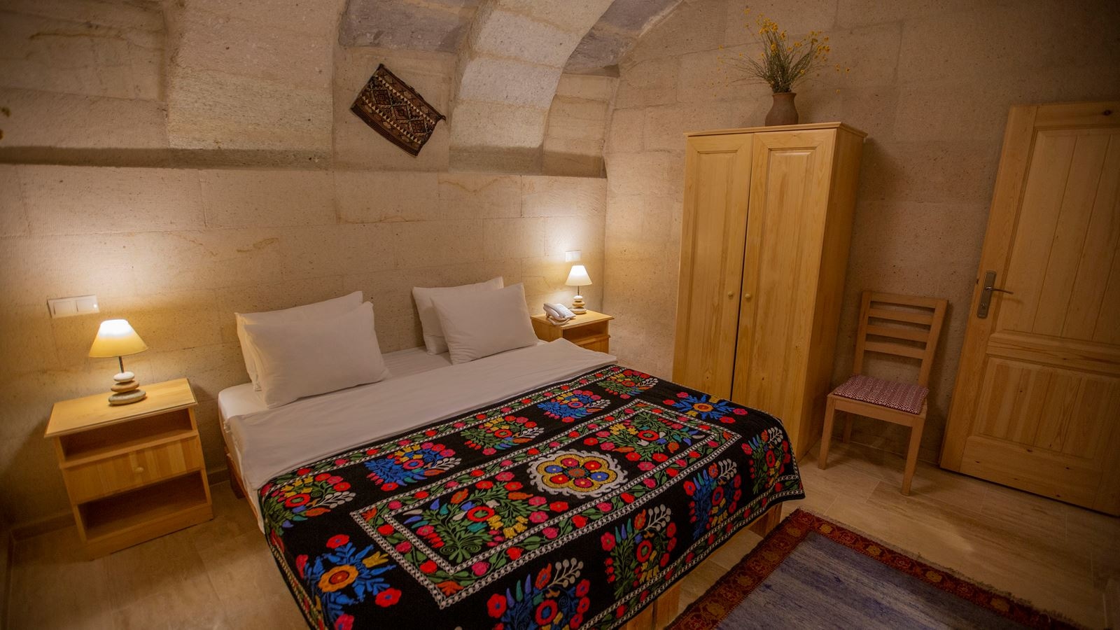 rooms-special-suit-room