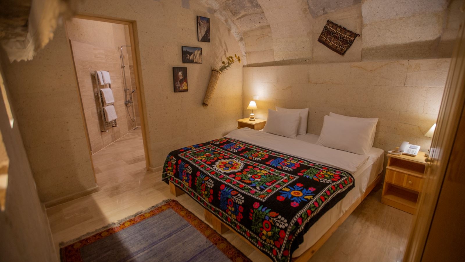 rooms-special-suit-room