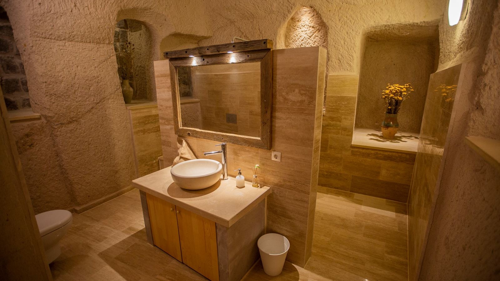 rooms-special-suit-room-with-hammam