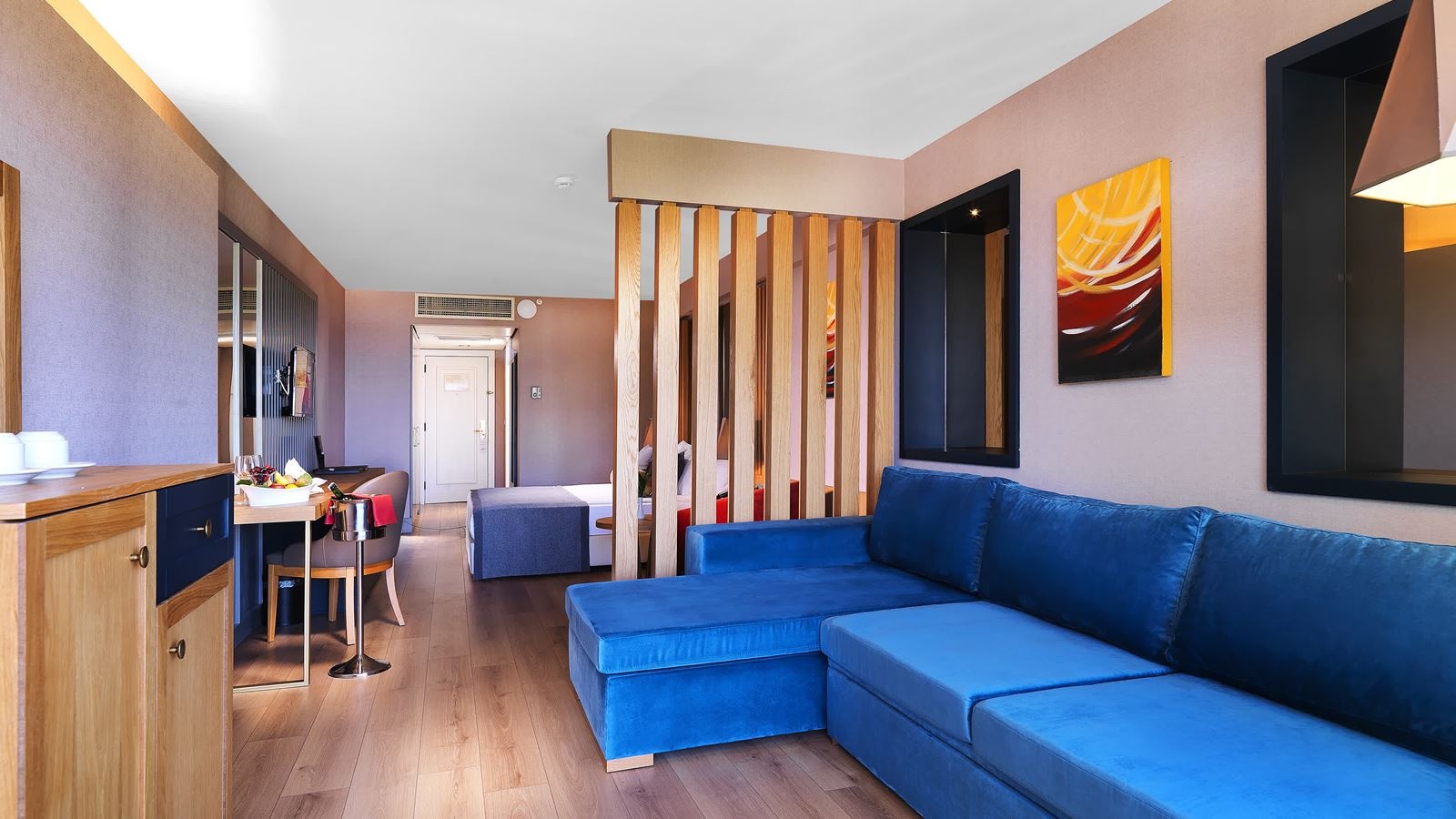 rooms-superior-large-room