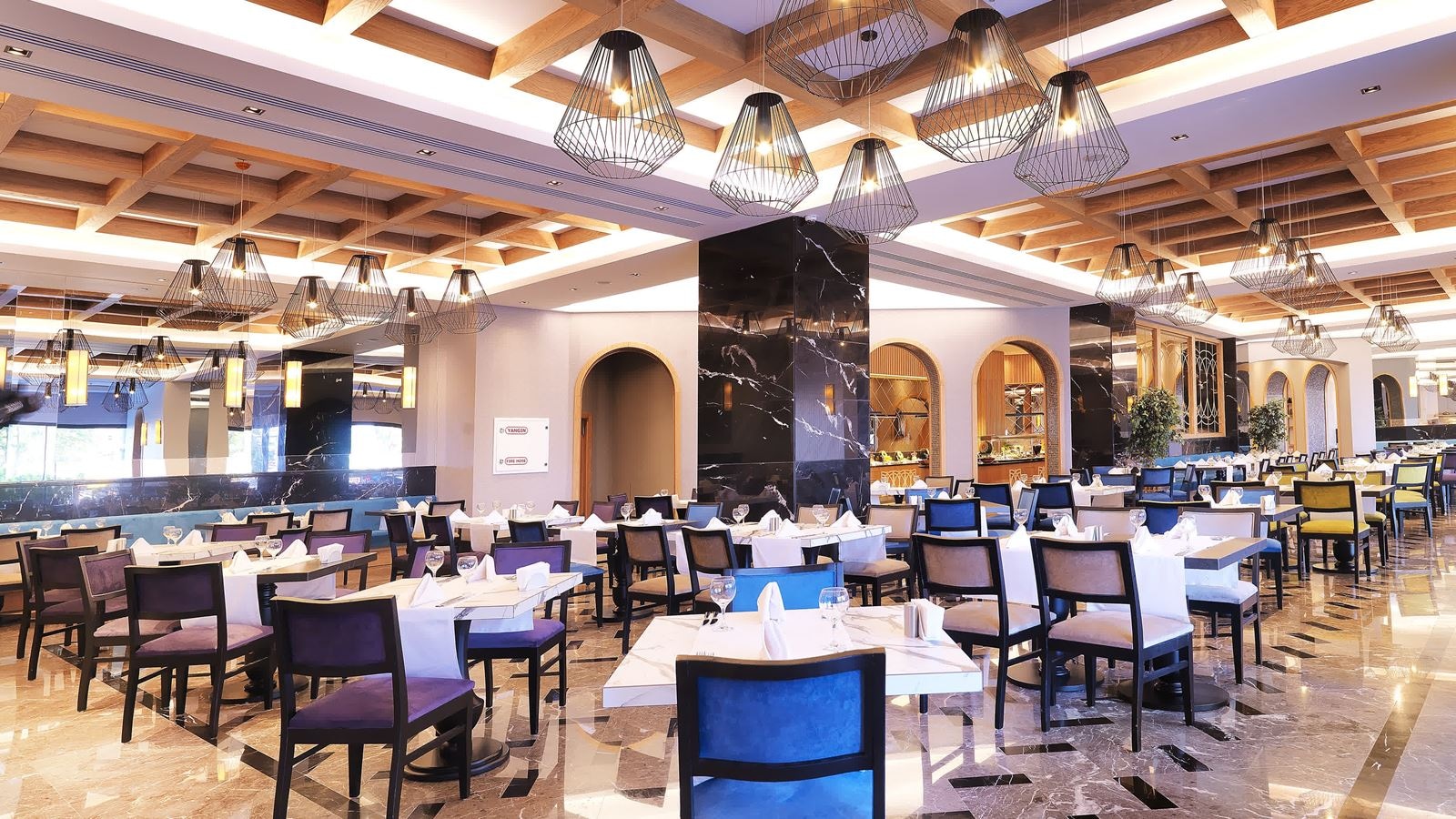 restaurants-main-restaurant