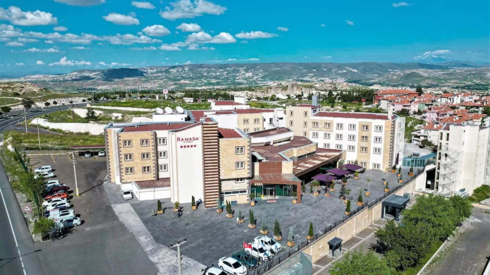 general-main-building