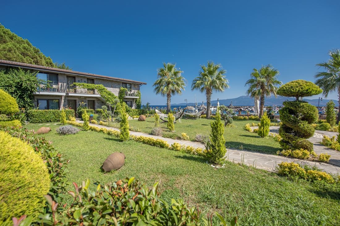 general-main-building