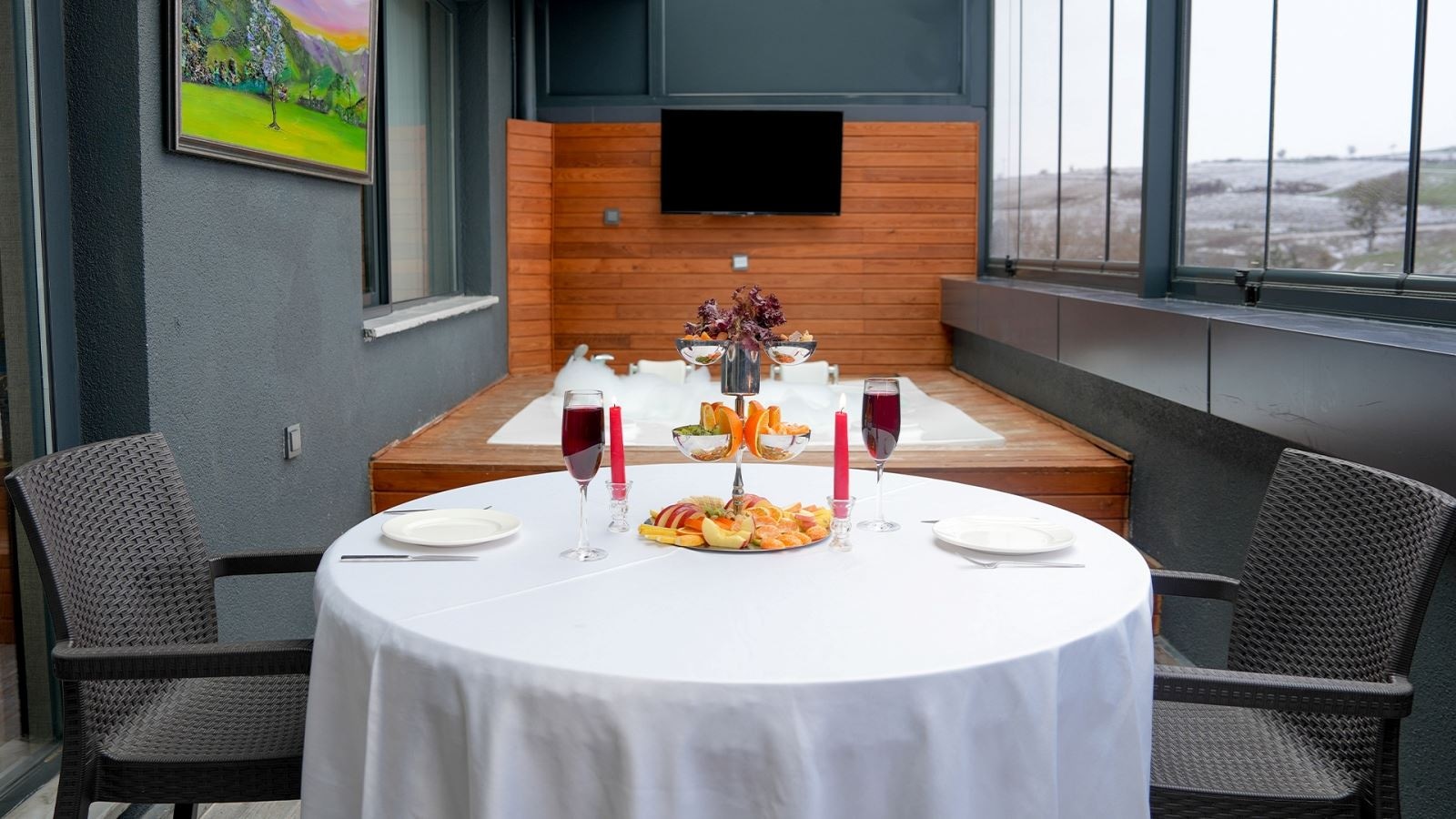 rooms-terrace-suit-oda