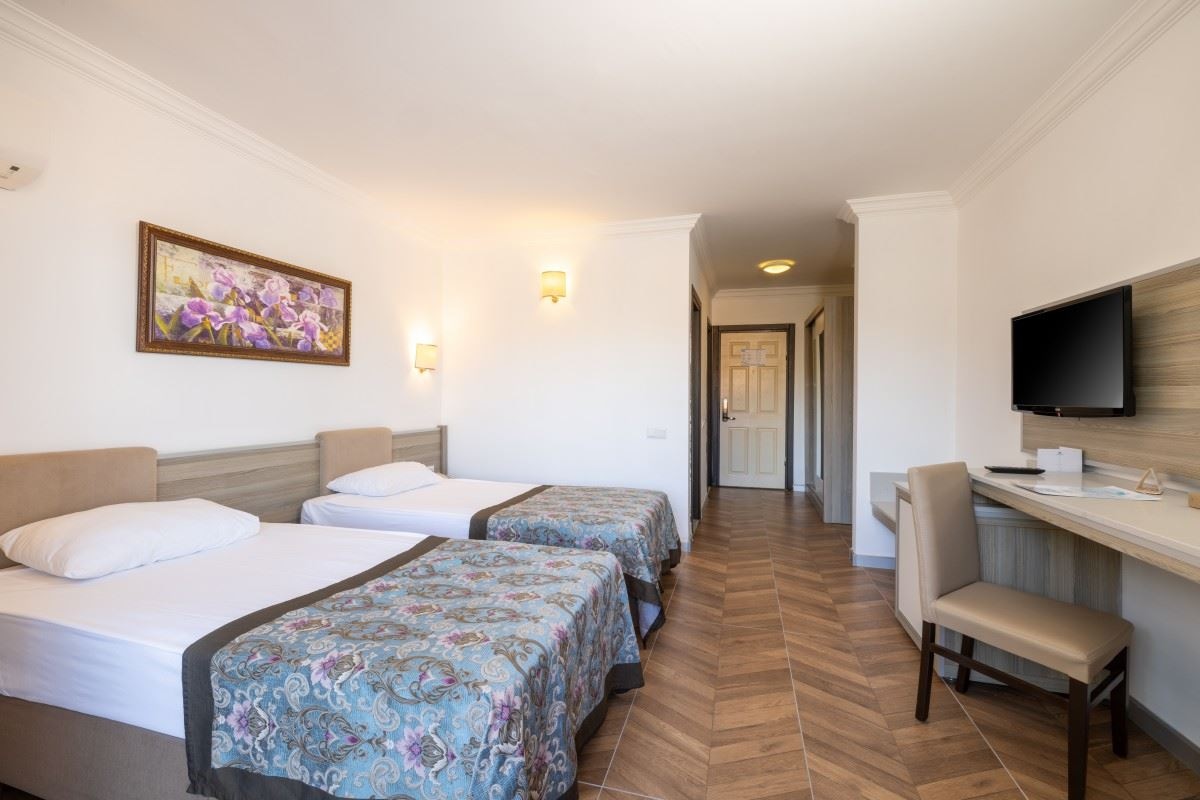 rooms-standard-room-aquapark-view