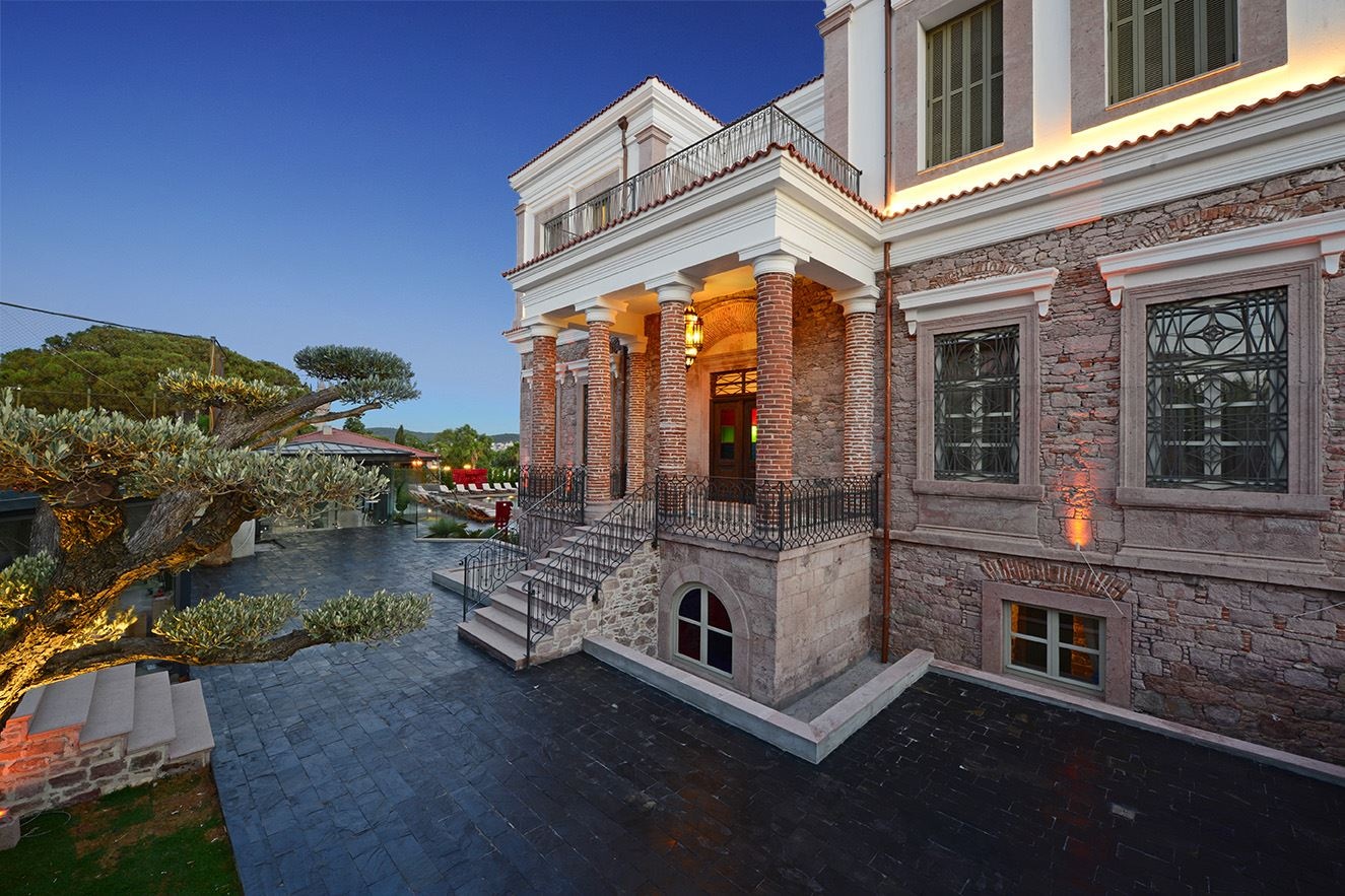 general-main-building