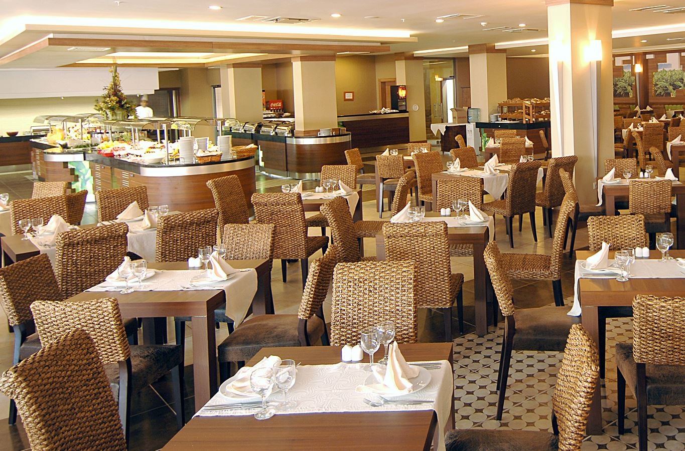 restaurants-restaurants