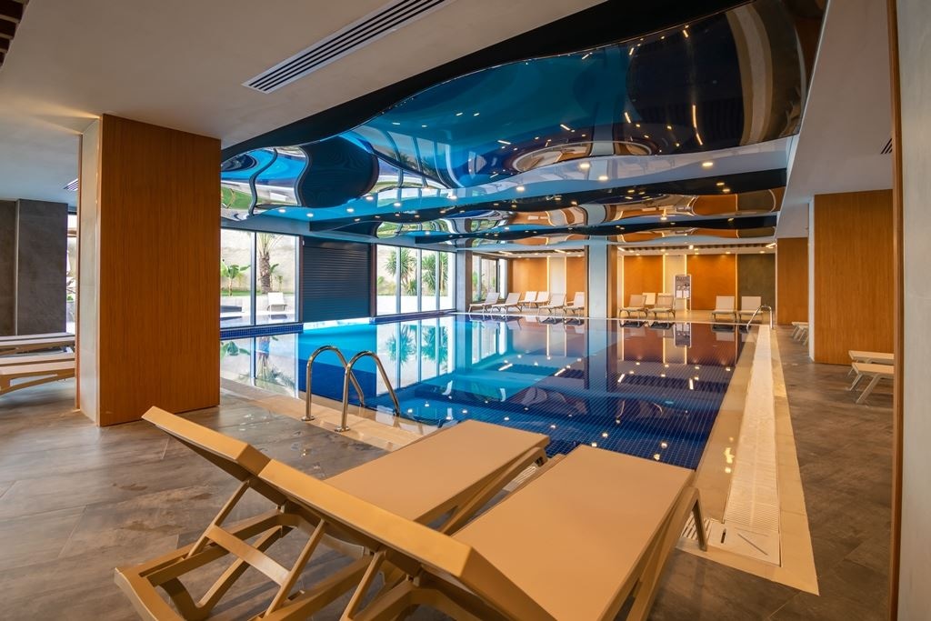 pools-indoor-pool