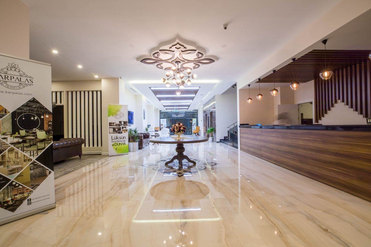 general-main-building