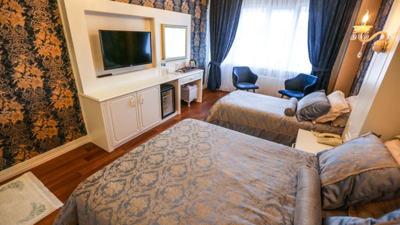 rooms-jakuzili-suit-oda