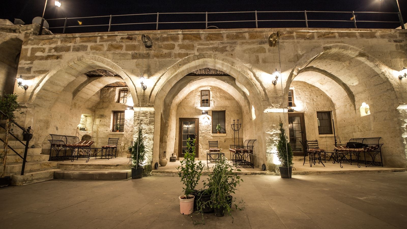 general-main-building