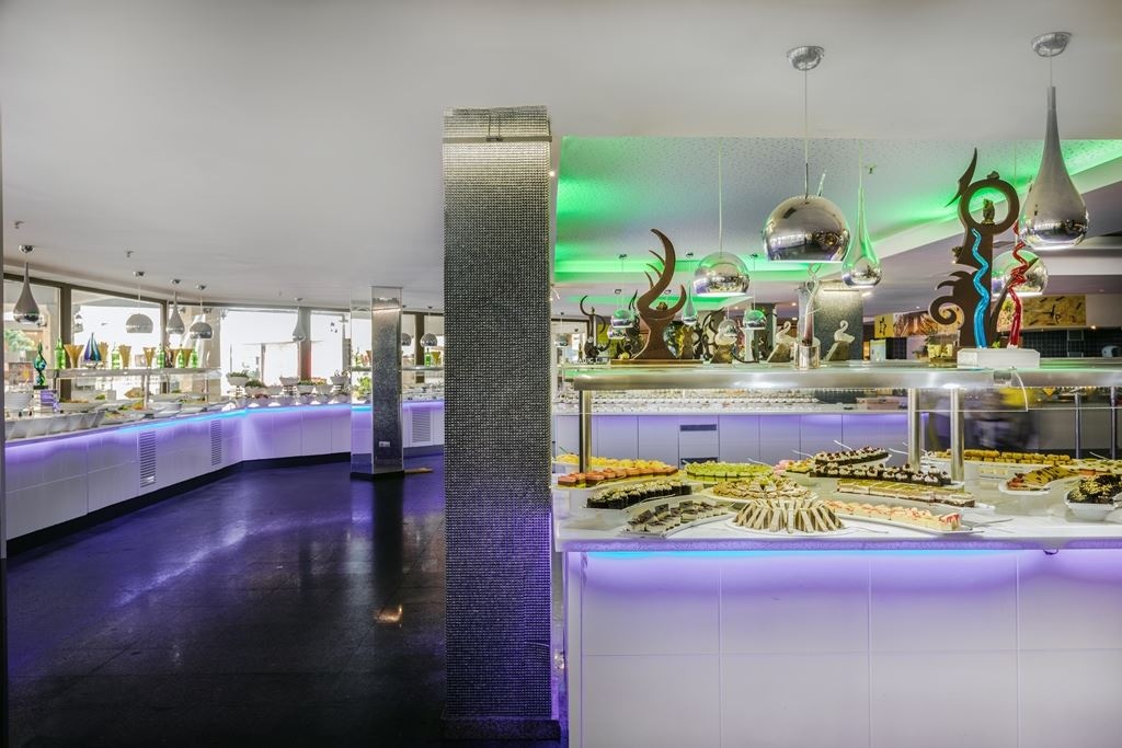 restaurants-beer--schnitzel-garden