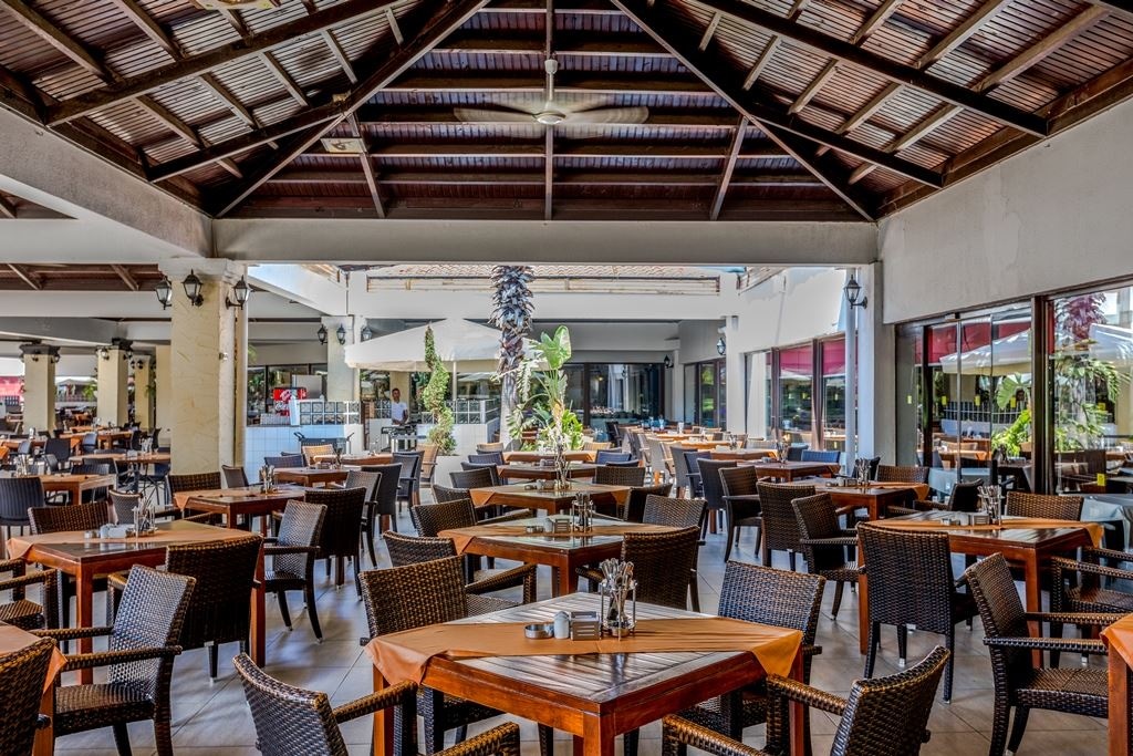 restaurants-beer--schnitzel-garden