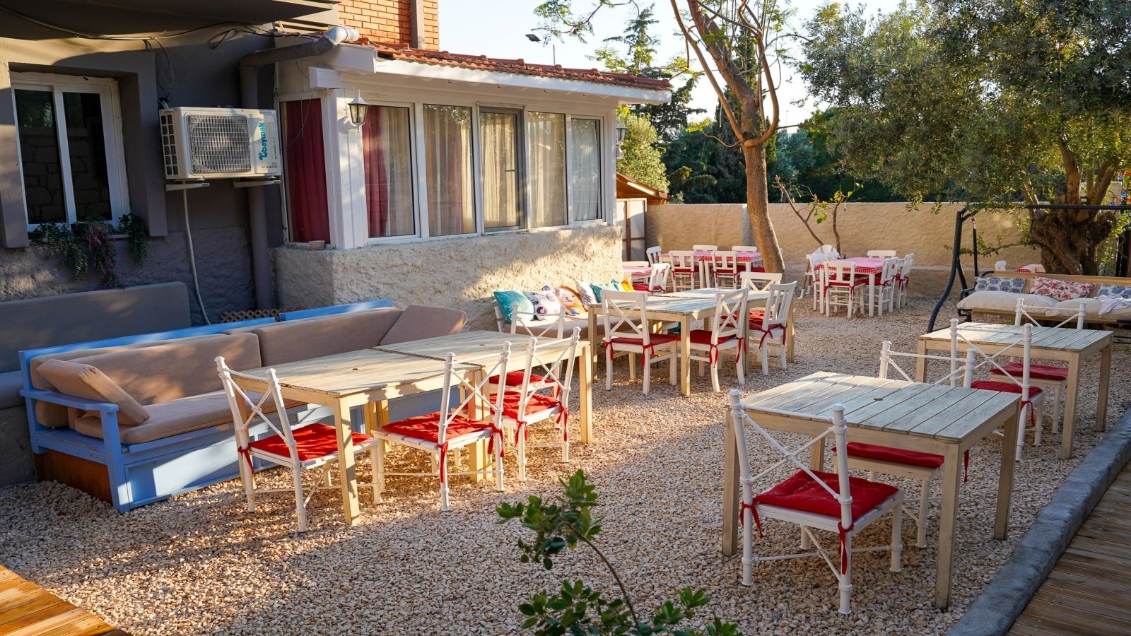 restaurants-main-restoran