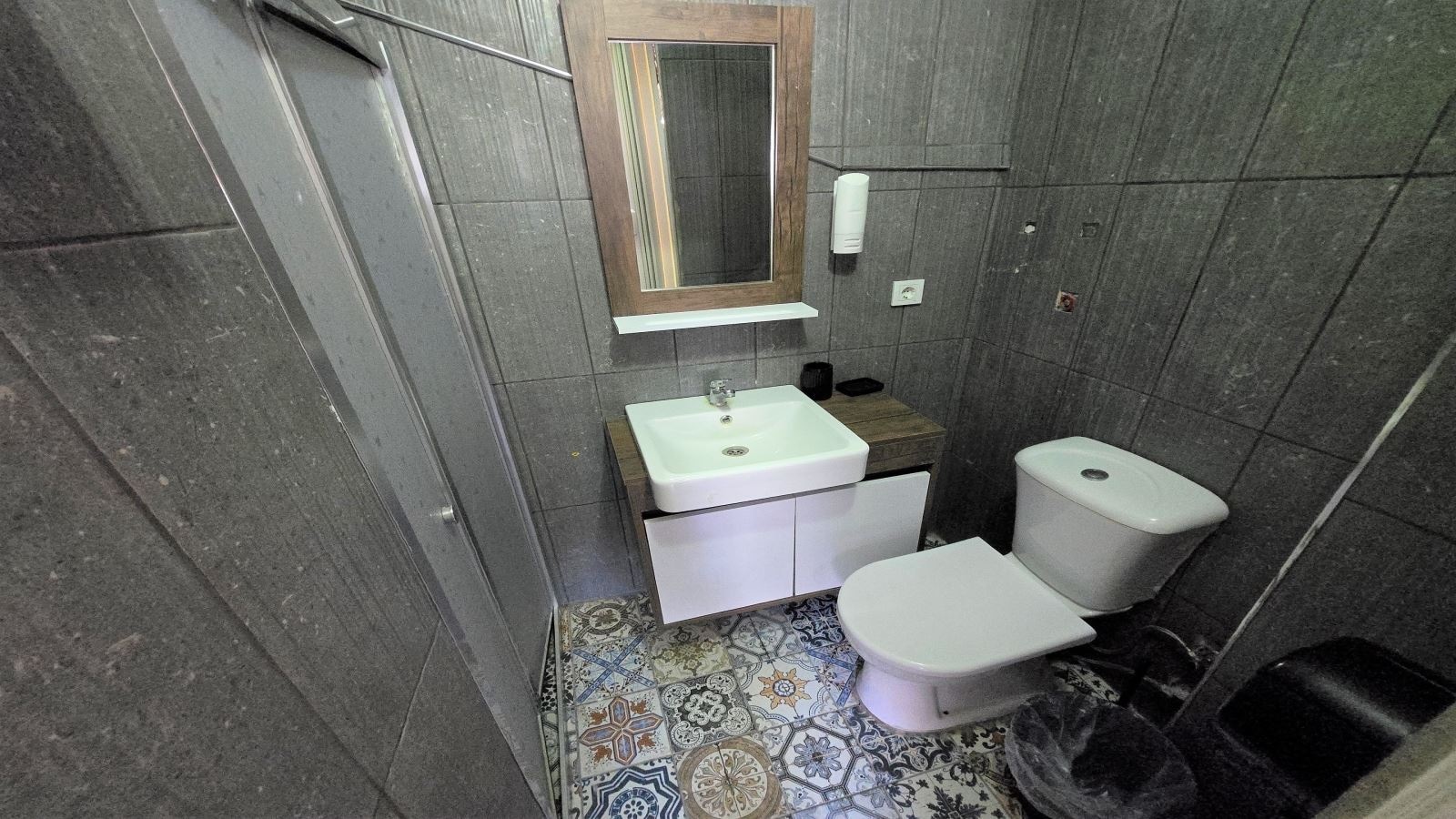 rooms-standard-room