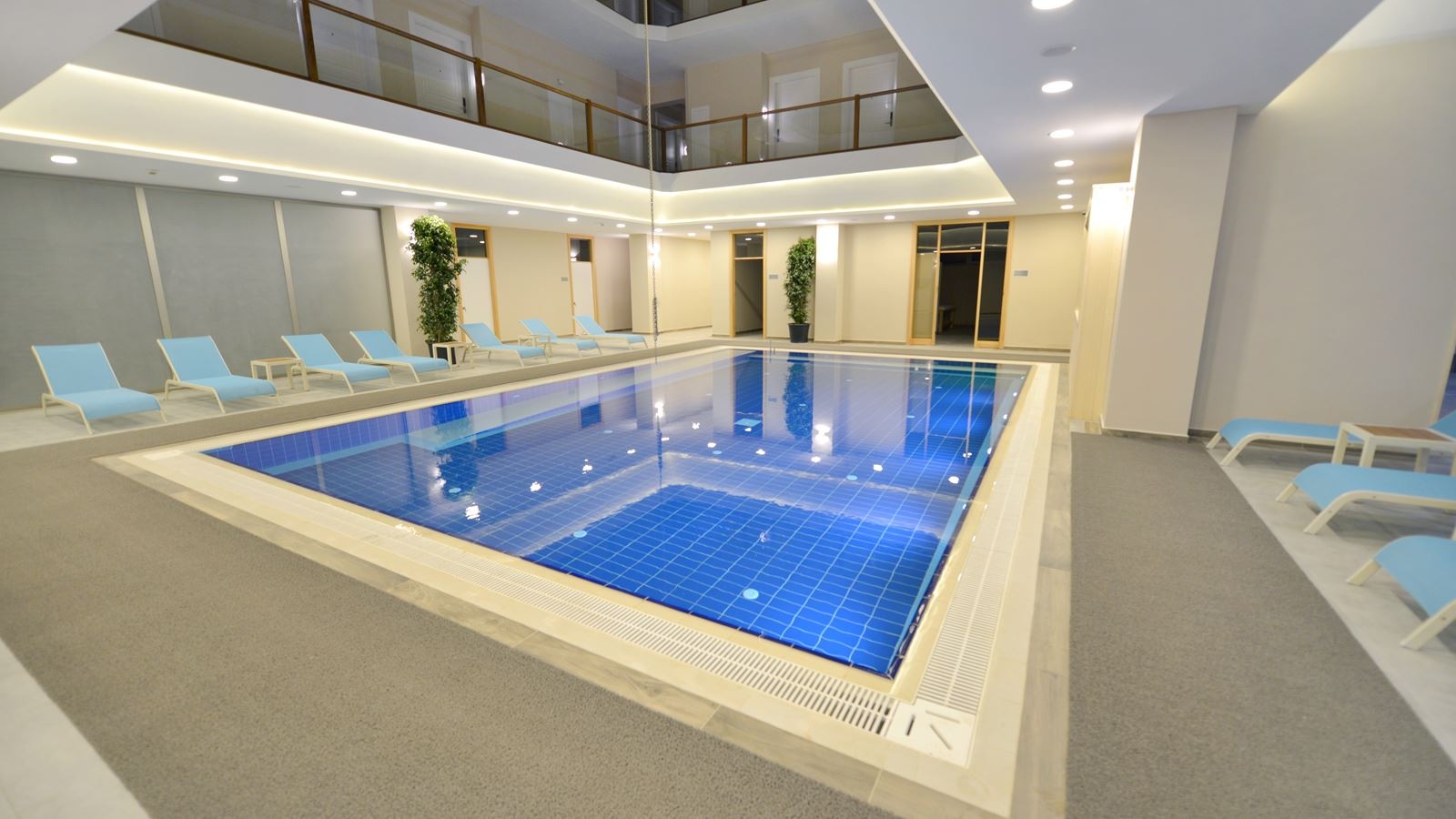 pools-indoor-pool