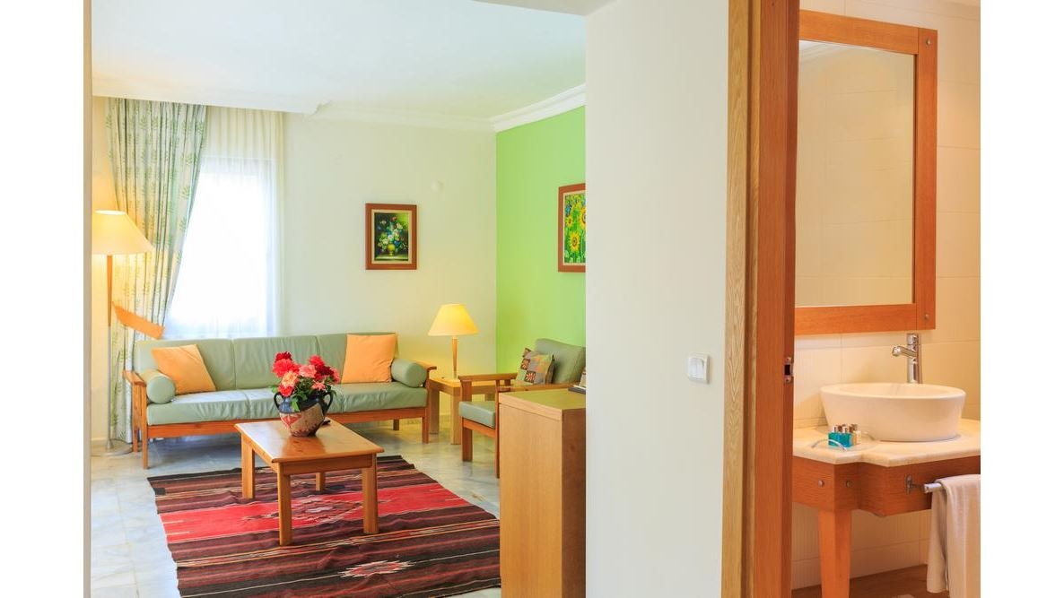 rooms-3-bedroom-villa