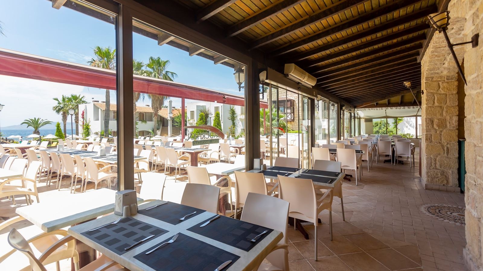 restaurants-restaurant