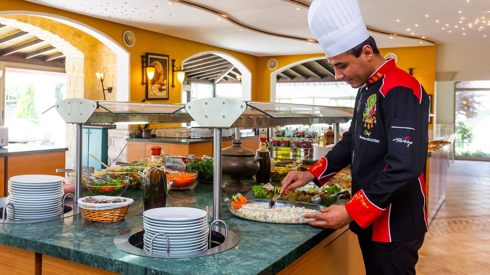 restaurants-restaurant