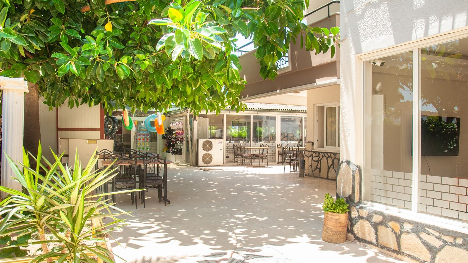 general-main-building