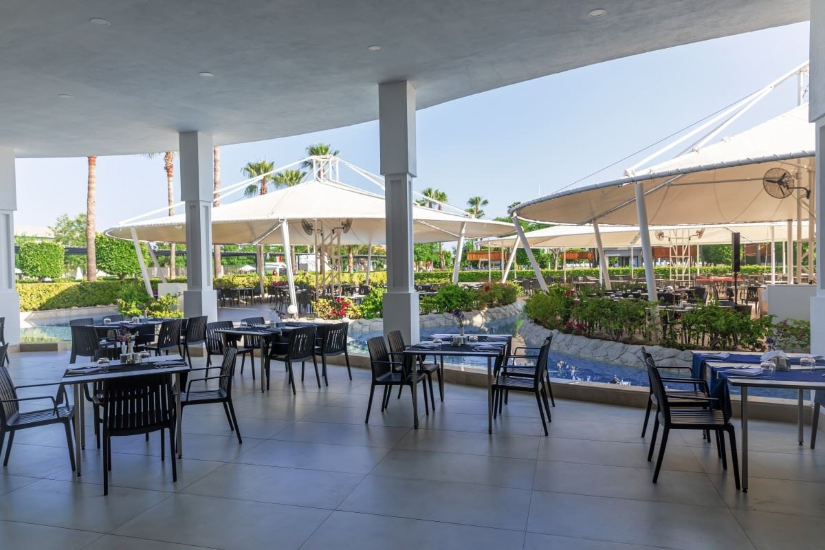 restaurants-crystal-restaurant