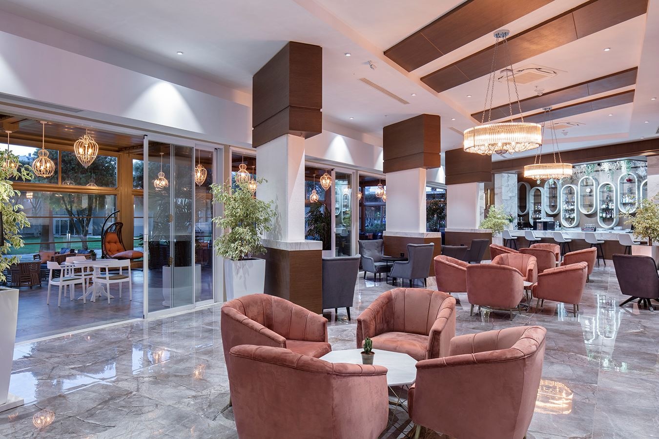 bars-amor-pattisserie--dolce-gelato-boutique