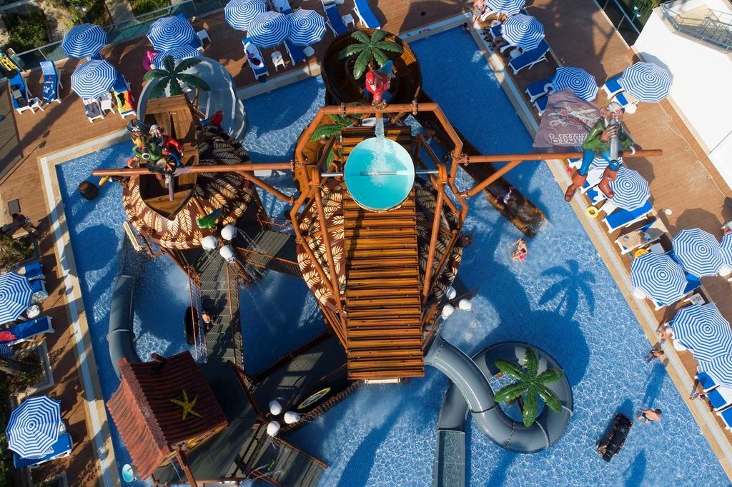 water-park-water-park