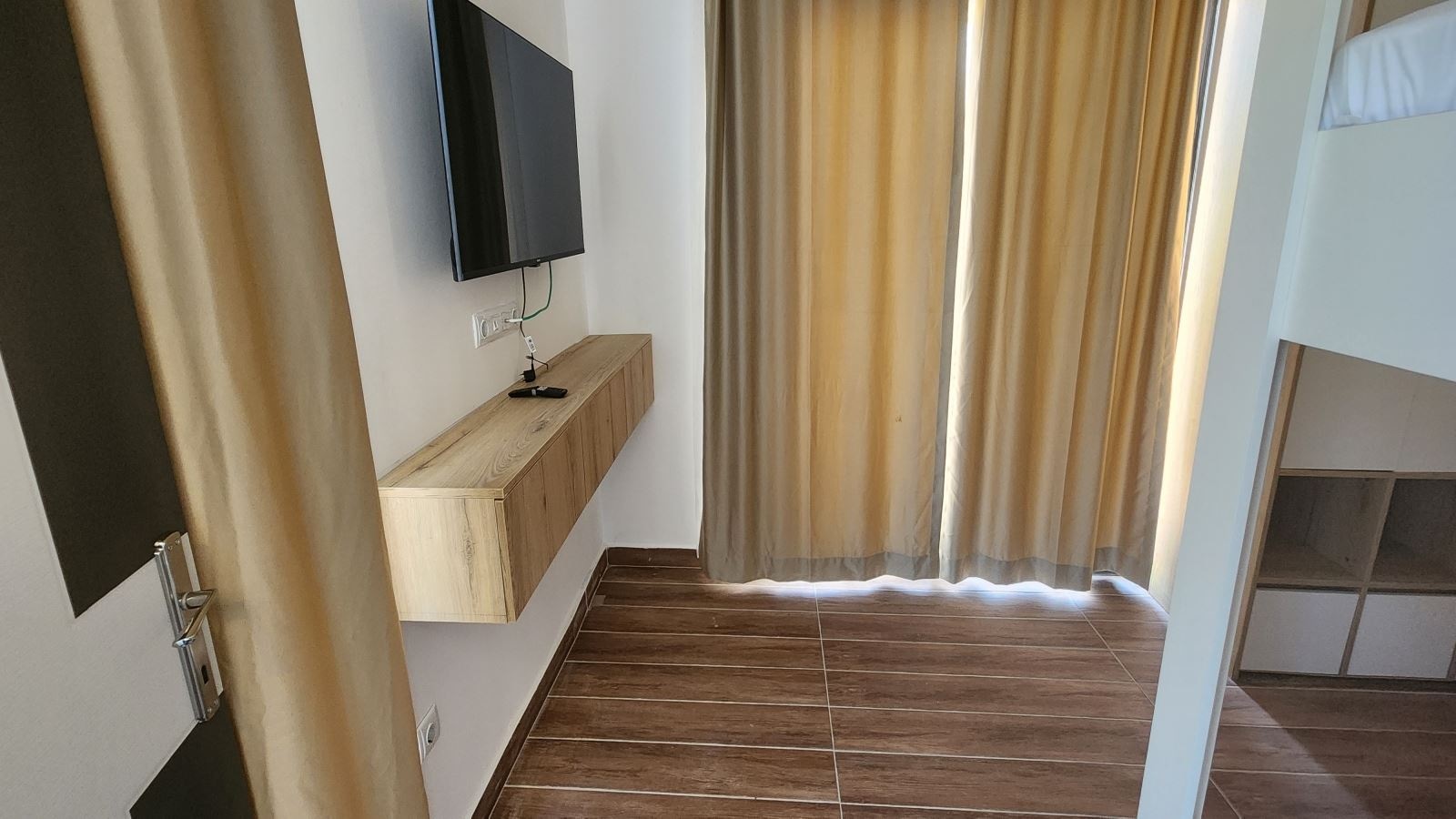 rooms-luxury-beach-suite