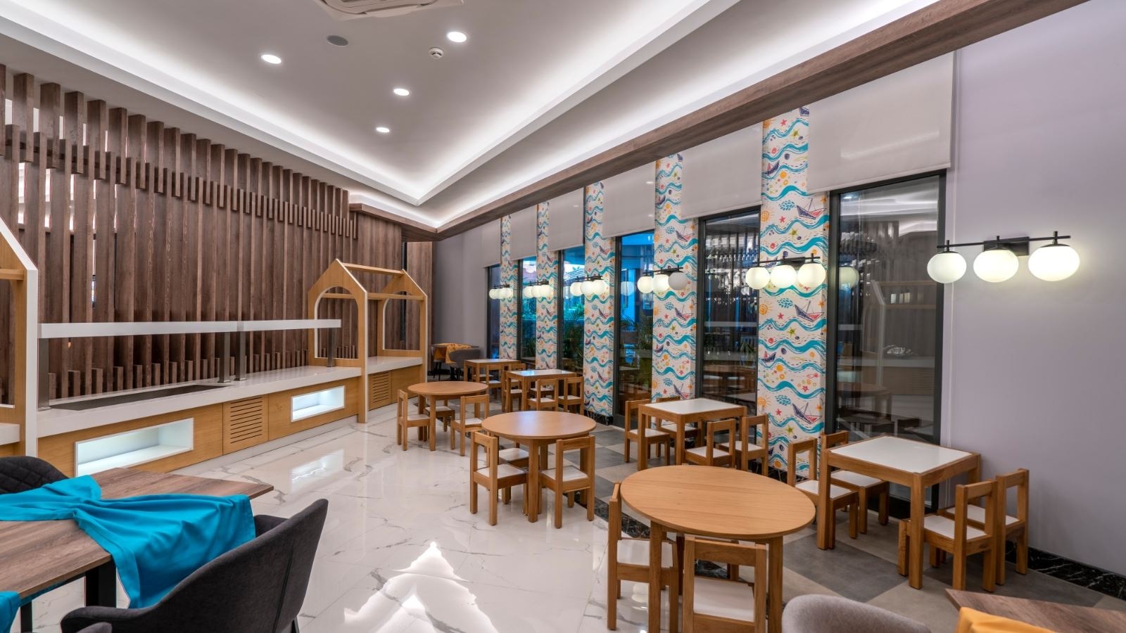 restaurants-main-restaurant