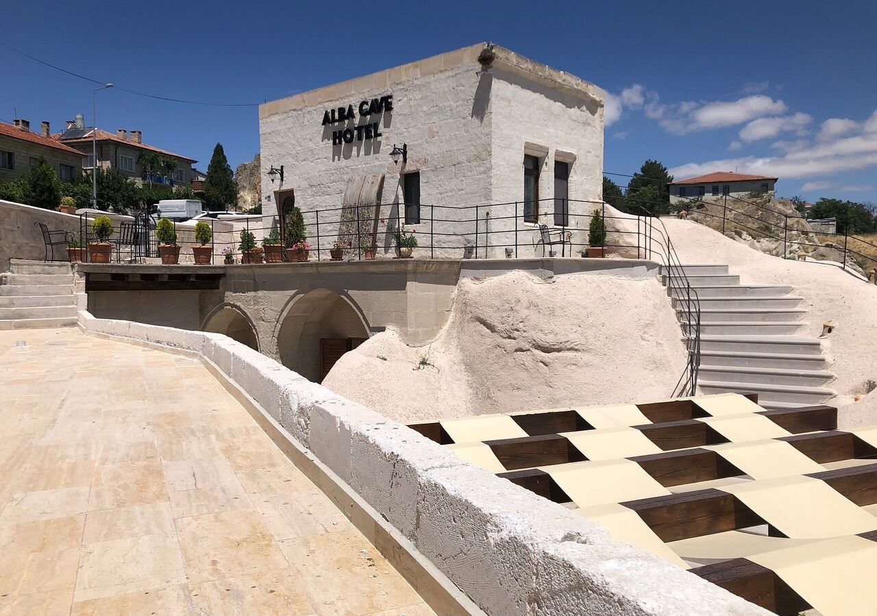 general-main-building