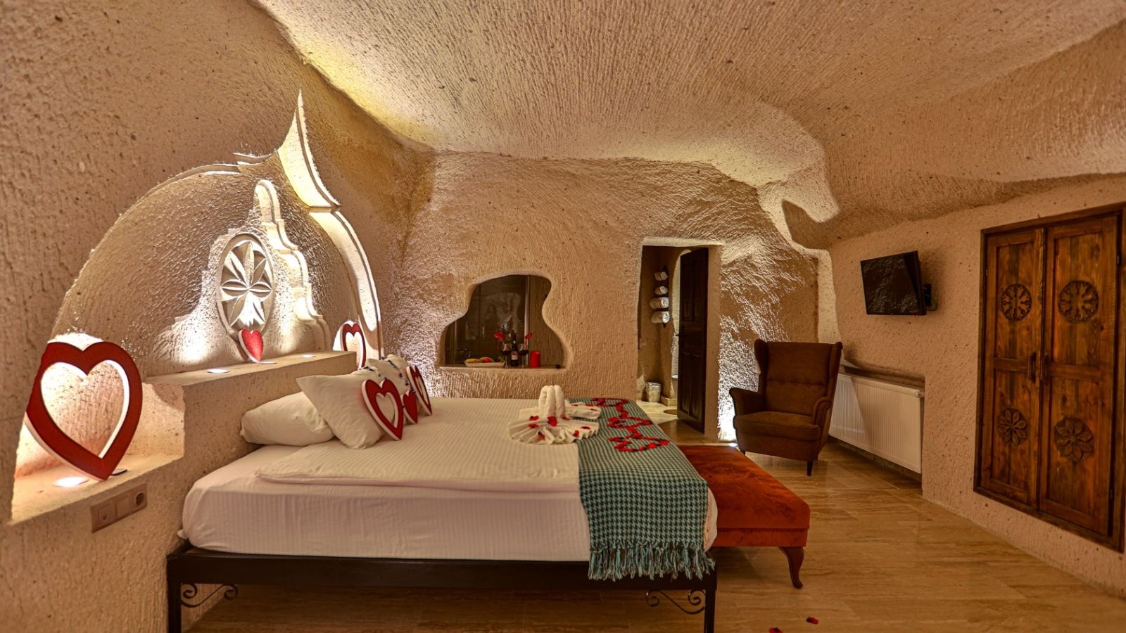 rooms-royal-cave