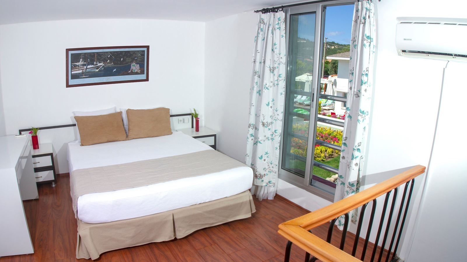 rooms-standart-suit-room