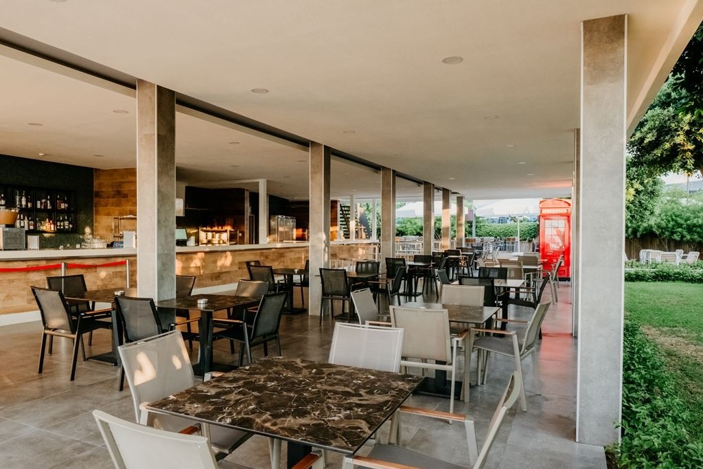 restaurants-snack-bar