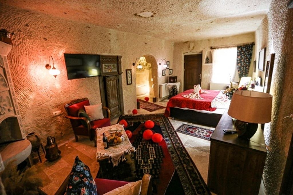 rooms-deluxe-executive-with-fireplace-jacuzzi