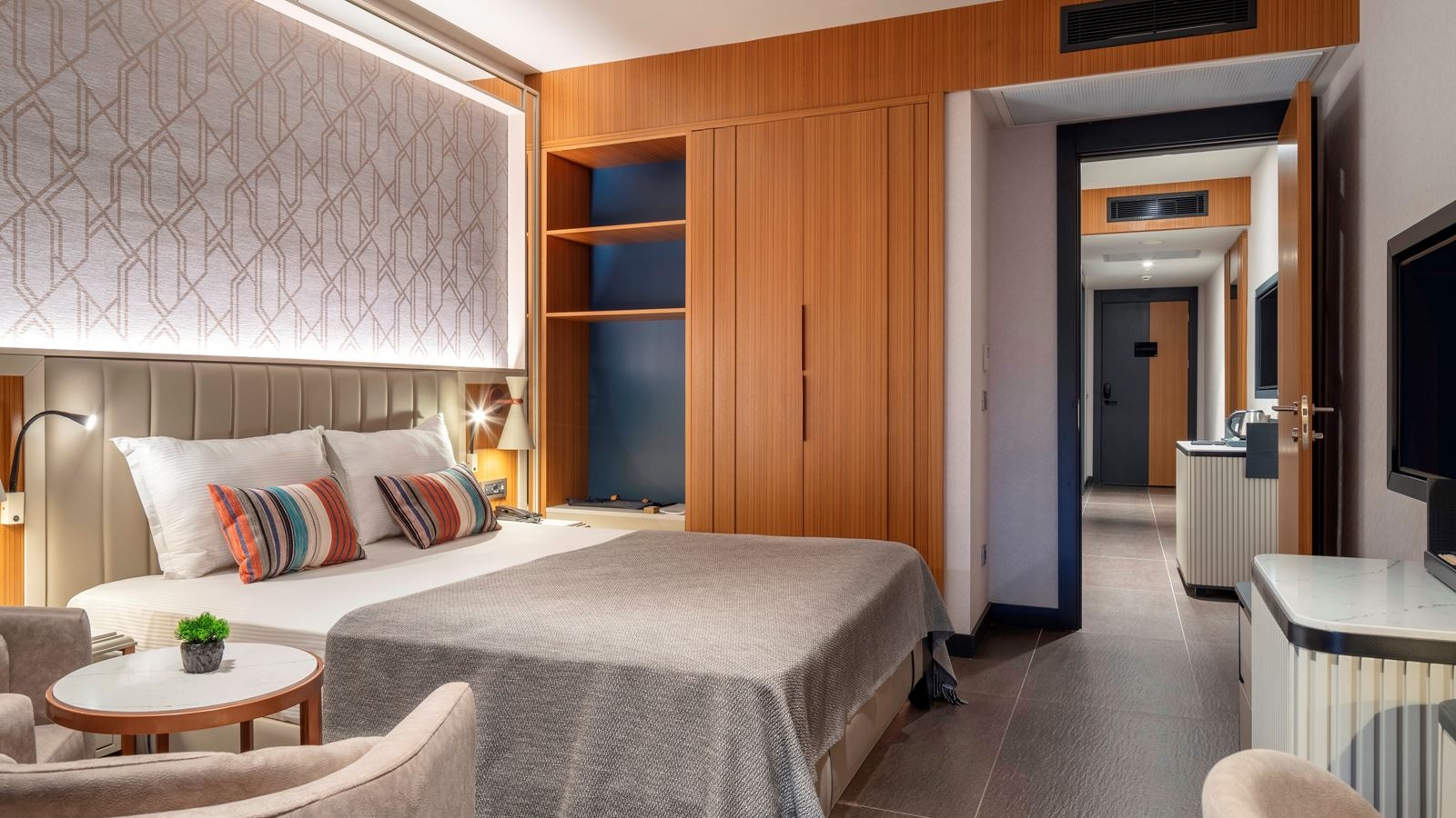 rooms-family-room-sea-view