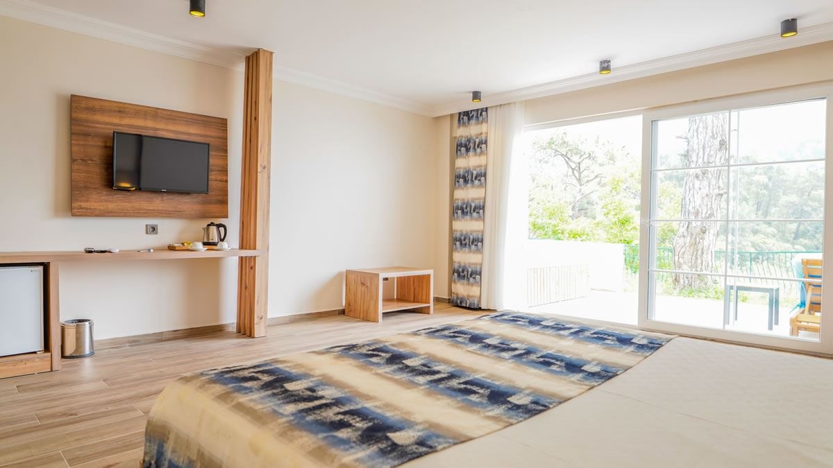 rooms-jakuzzi-room-sea-view