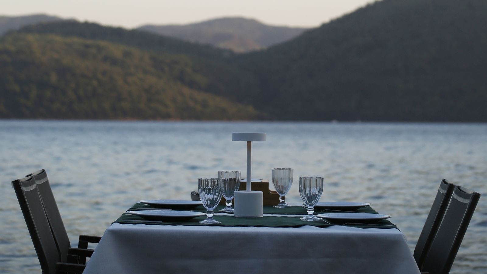 restaurants-main-restourant