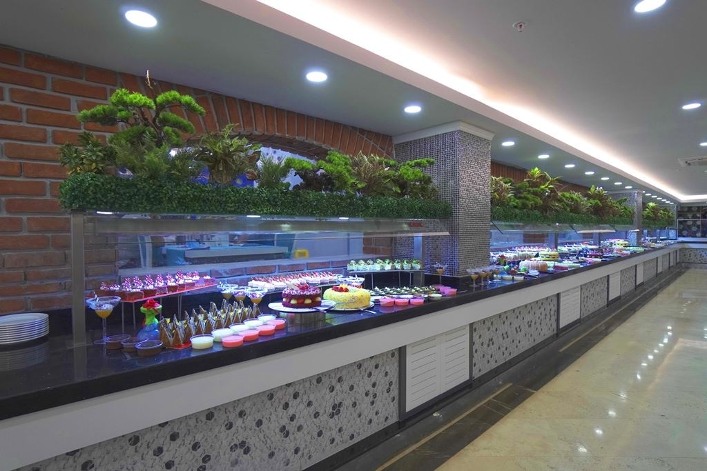 restaurants-palace-restaurant