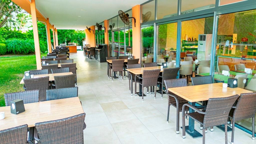 restaurants-main-restaurant