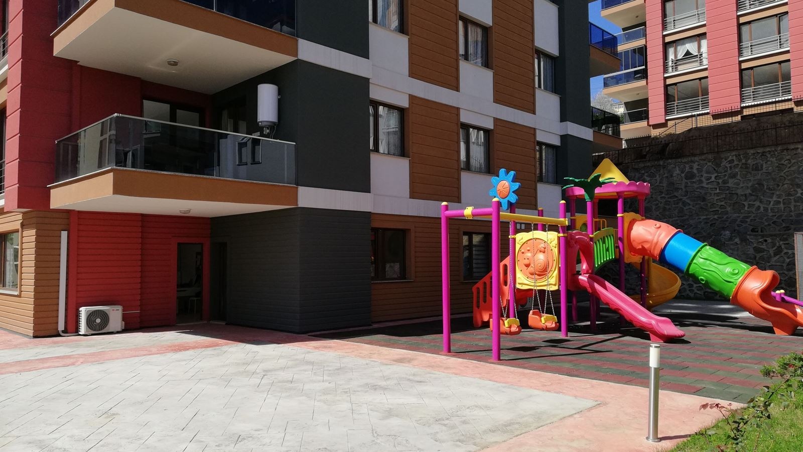 general-main-building